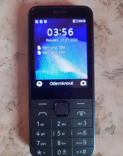 Nokia 234 4G Dual SIM s krabičkou a nabíječkou(2024)