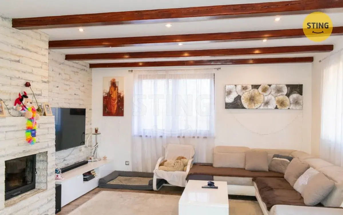 Prodej, rodinný dům 5+kk, Horní Žukov, 135298