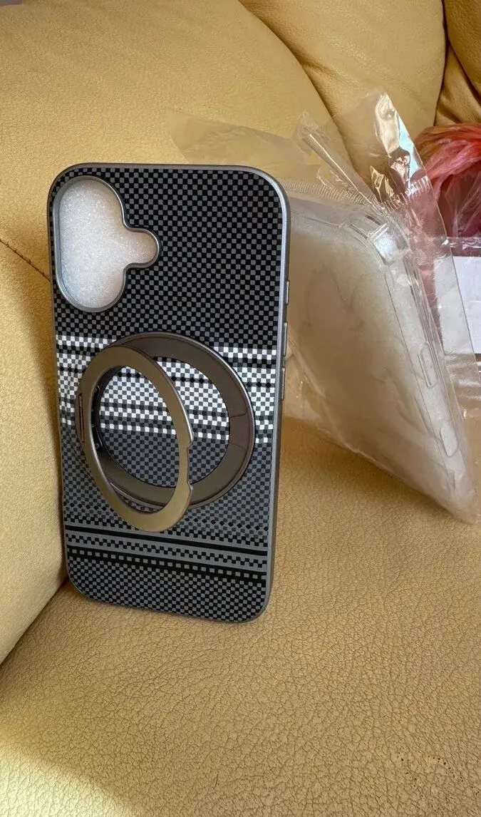iPhone 16