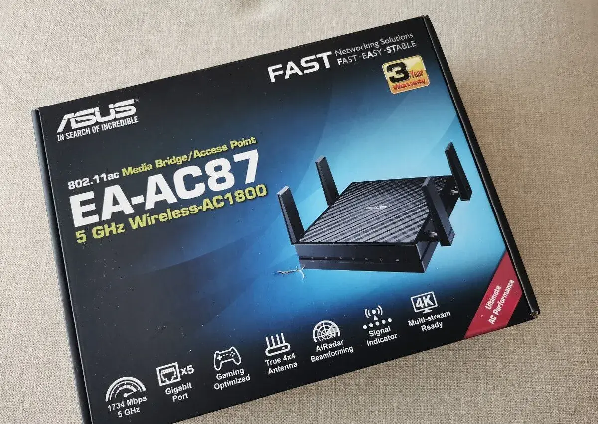WiFi router - ASUS EA-AC87
