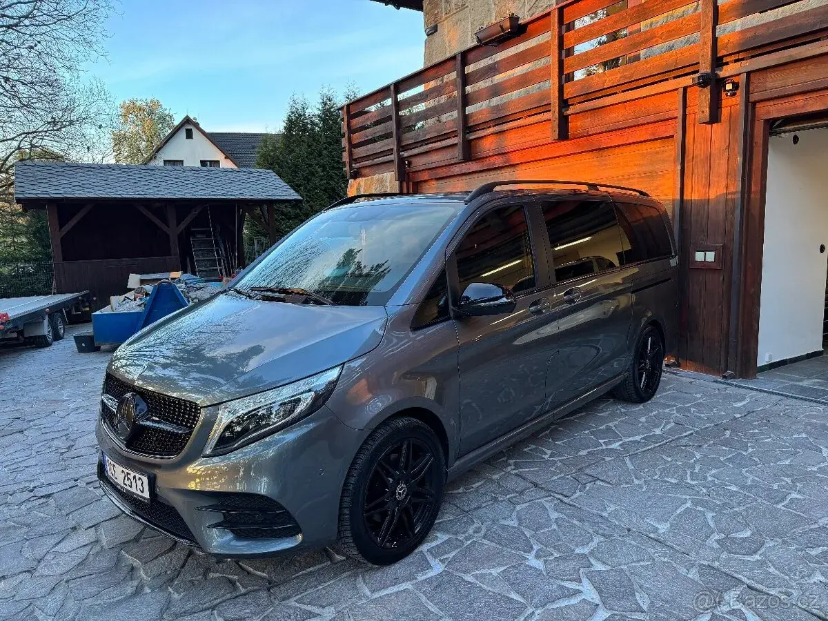 Mercedes-Benz TŘÍDY – 142 972 km