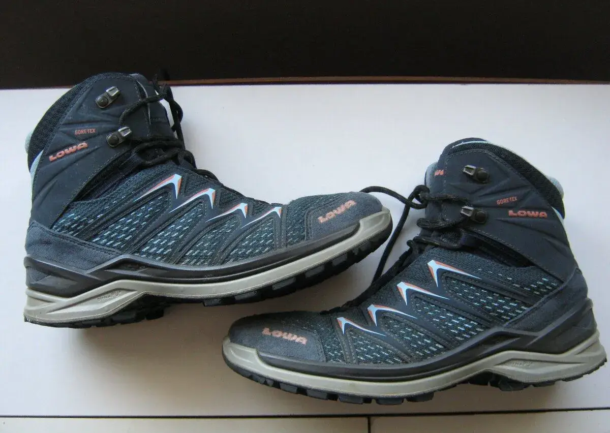 Outdoorové boty LOWA INNOX GTX MID Ws, vel. 39 1/2