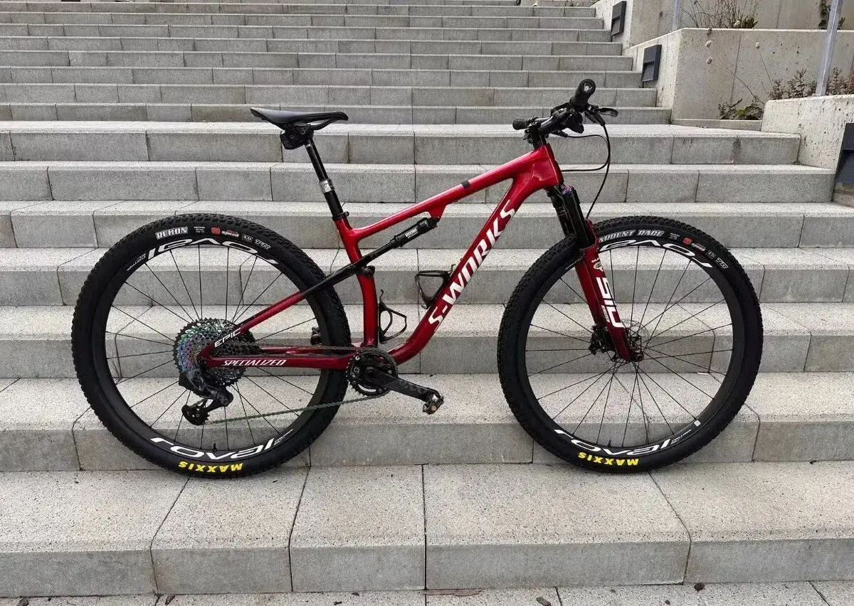 Specialized S-WORKS Epic model 2022