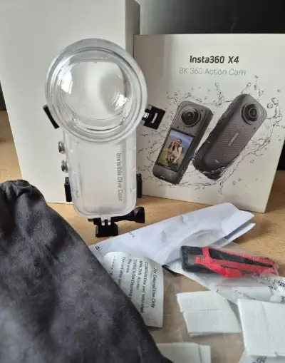Insta 360 X4 diving case