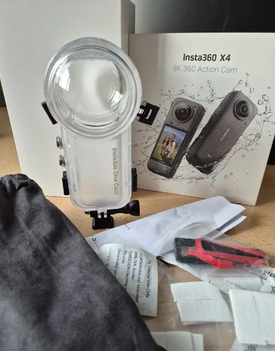 Insta 360 X4 diving case
