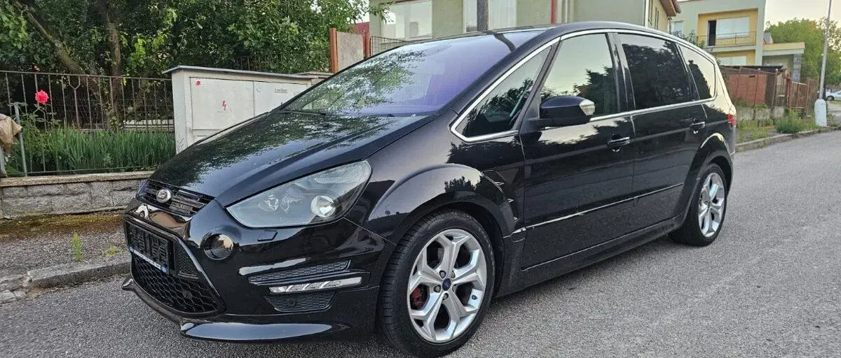 Ford s-max – 2012, 226 000 km