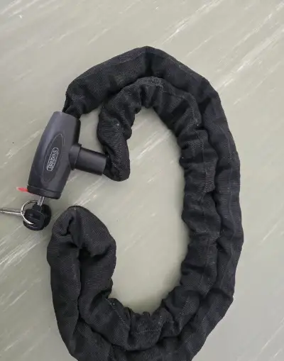 Motozámek Tokoz 200 cm