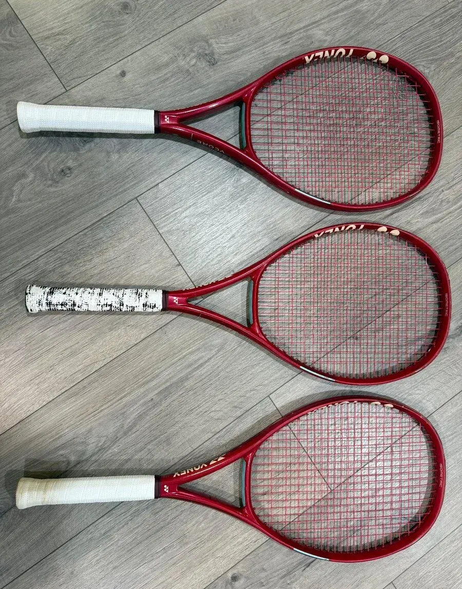 Tenisová raketa Yonex Vcore 100L Ruby Red 2026 L2
