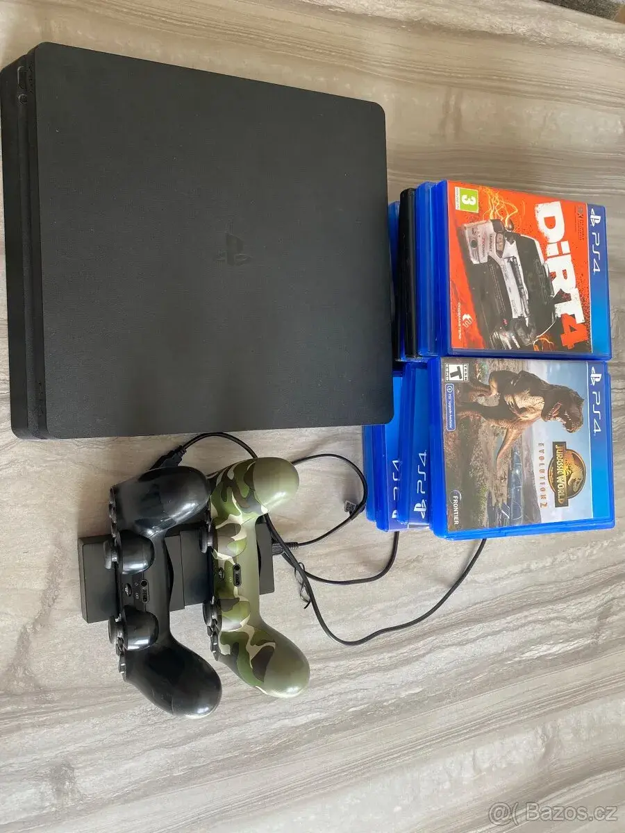 PS4 slim 1TB + 14 her