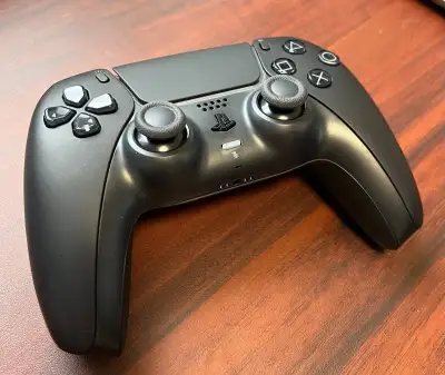 PlayStation 5 DualSense Wireless Controller v záruce