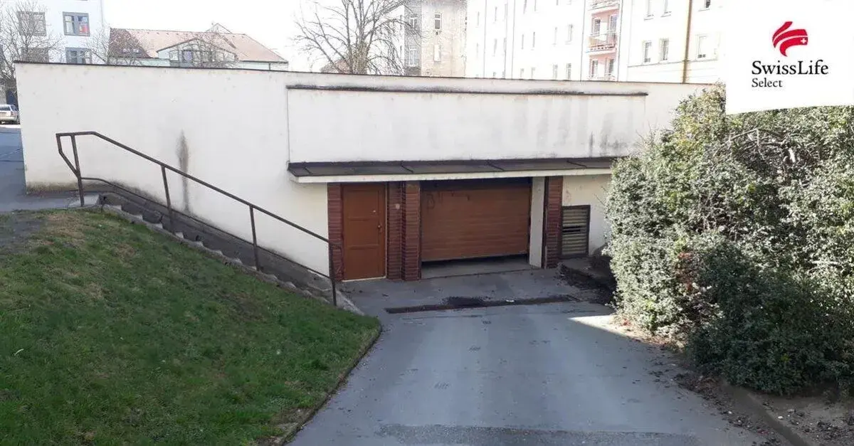 Pronájem garáže 12 m2 Houškova, Plzeň
