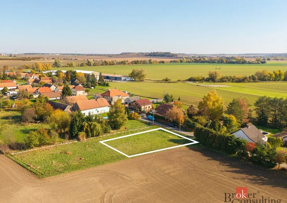 Prodej, pozemky/bydlení, 700 m2, Škudly, Přelouč, Pardubice