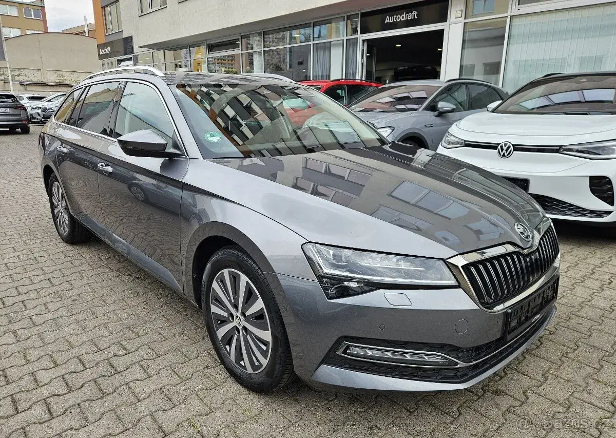 Škoda Superb – 2022, 144 402 km