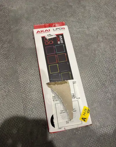 Akai LDP8