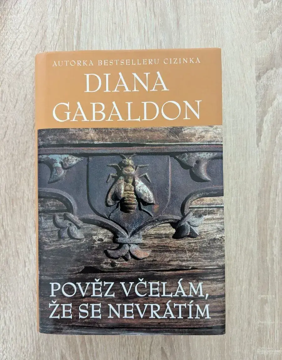 CIZINKA Pověz včelám, že se nevrátím