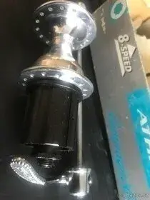 zadní náboj Campagnolo Athena 8sp