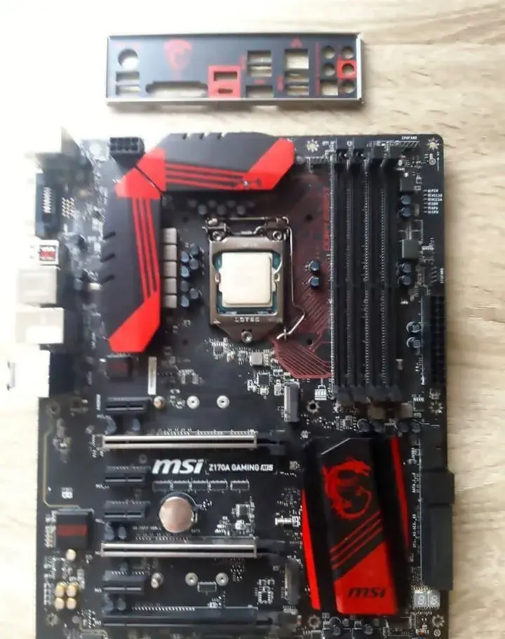 MSI Z170A-GAMING M5