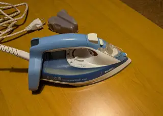 Žehlička Tefal Aquaspeed FV5350