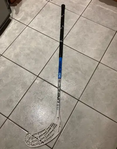 Florbal hůl UNIHOC SNIPER 30 délka 96 cm modrá