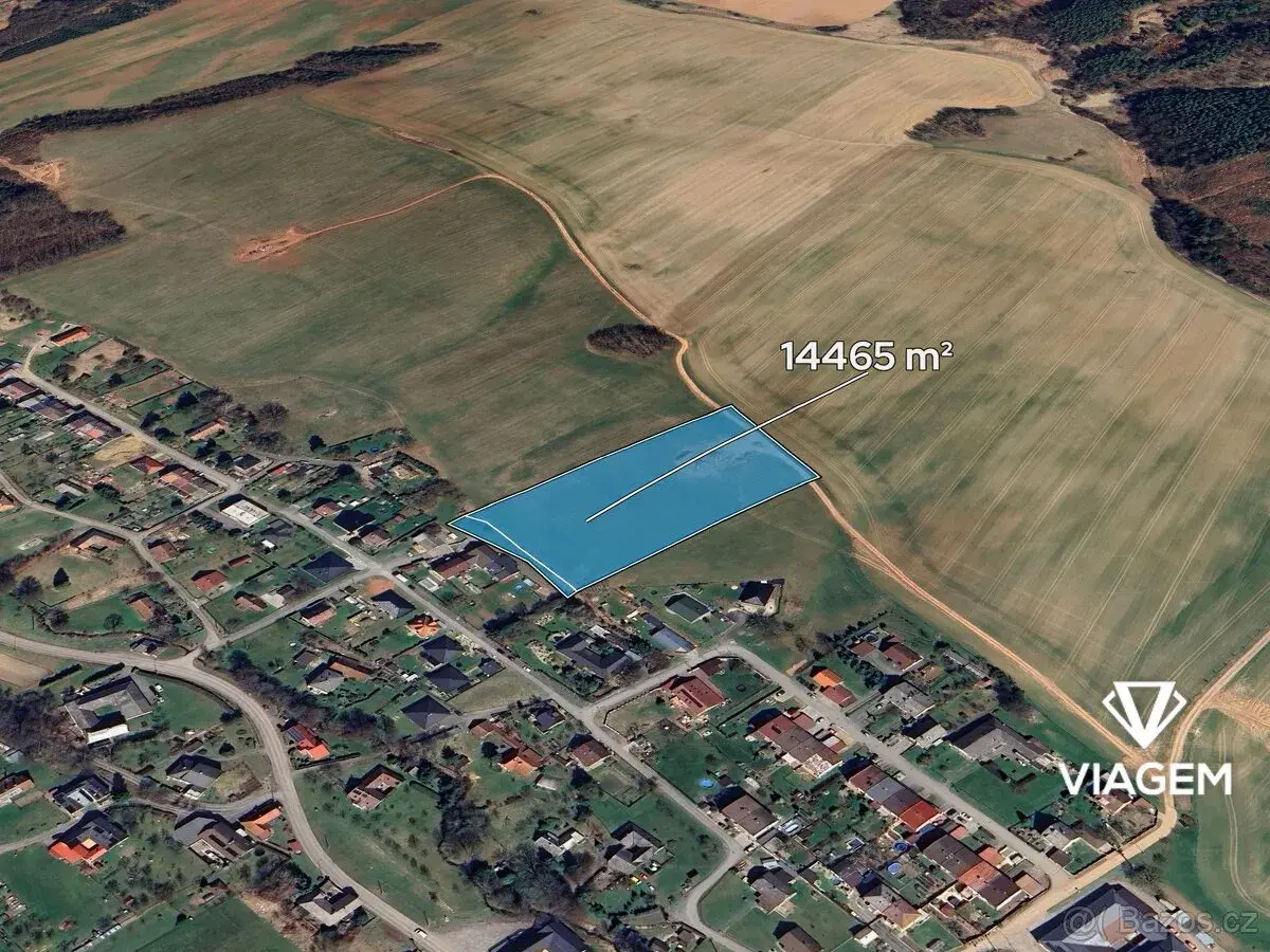 Pole 14 465 m², Podíl 33 % o výměře 4 822 m²