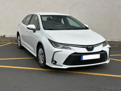 Corolla 1,8 hybrid,lineassist,1.maj.čr,DPH