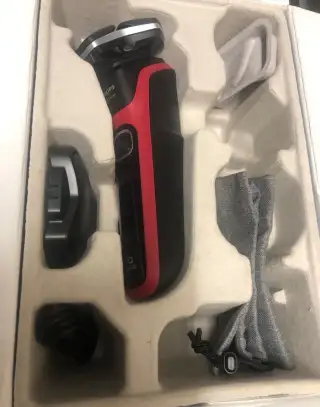 Holicí strojek Philips Series 5000 Wet & Dry S5883/10