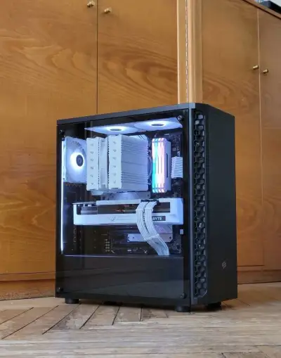 Počítačová skříň SilentiumPC Regnum