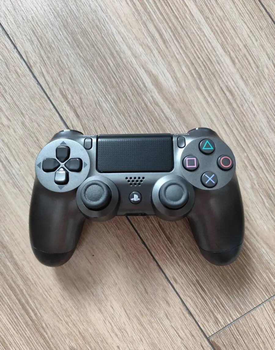 Dualshock Šedý V2 PS4
