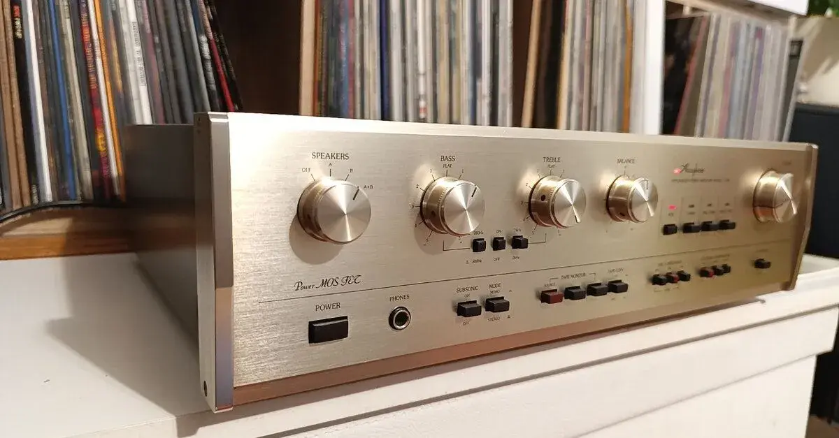 ACCUPHASE E-204 Stereo Integrated Amplifier/HI-END
