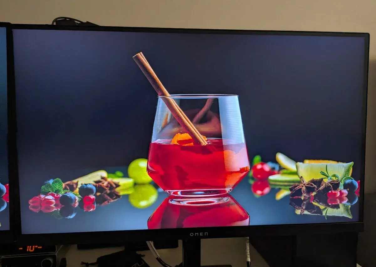 HP OMEN 27q