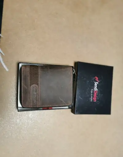 kožená peněženka značky Sendi Design, druhá jakost