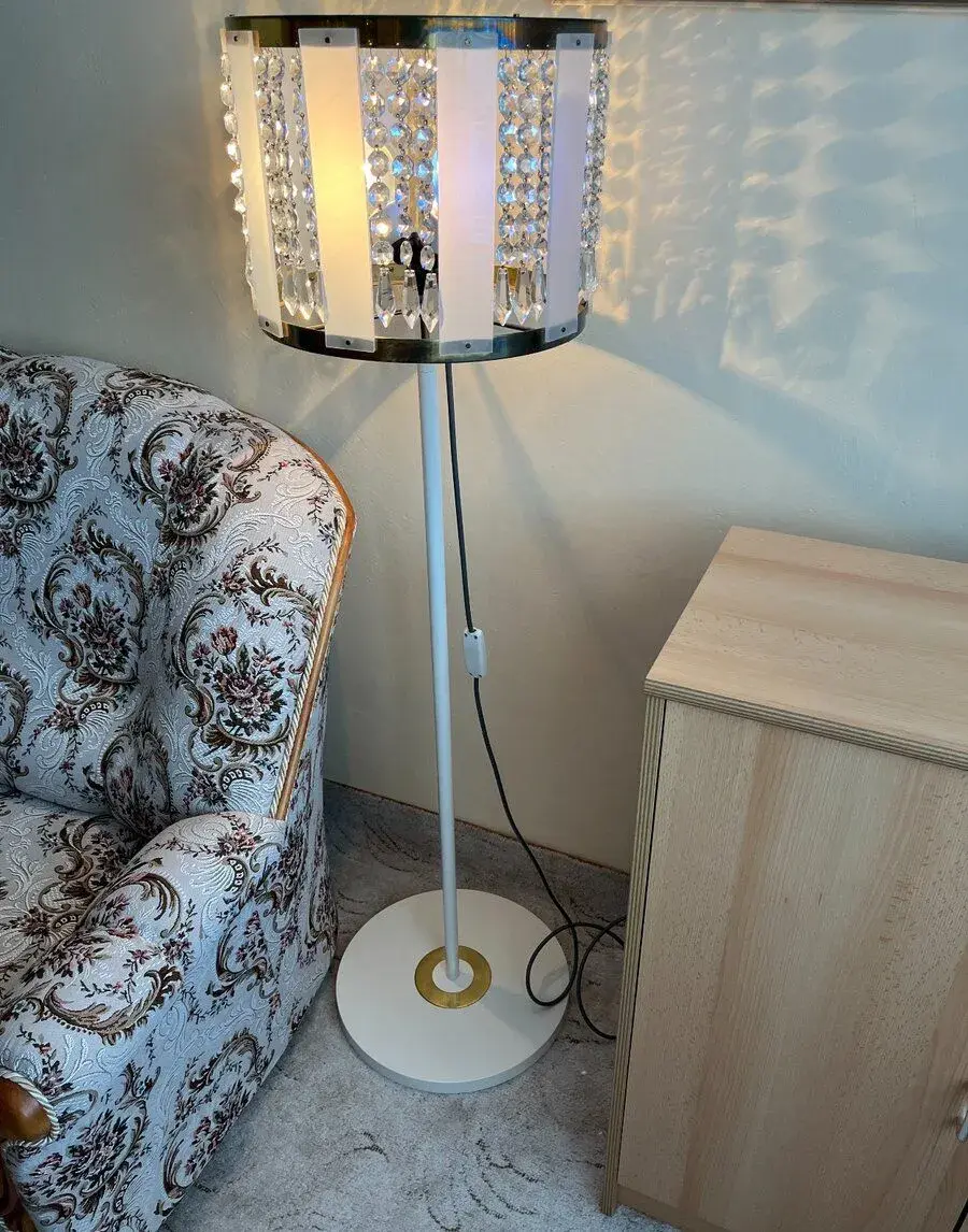 Starožitná stojací podlahová lampa