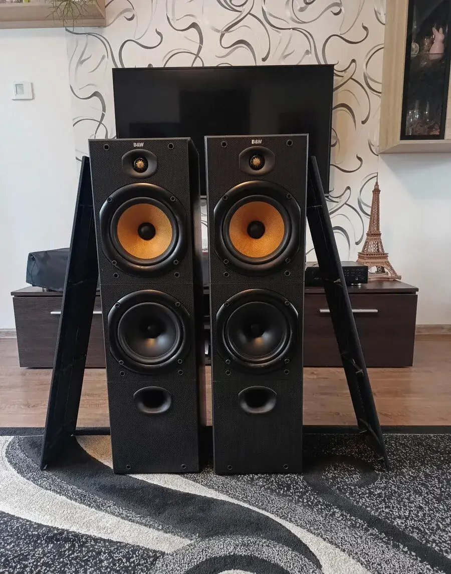 Reproduktory B&W DM 603 s1