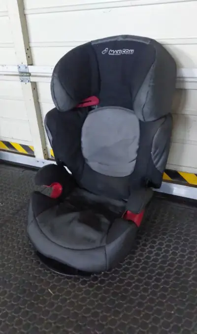 Sedačka Maxi Cosi 15-36 kg