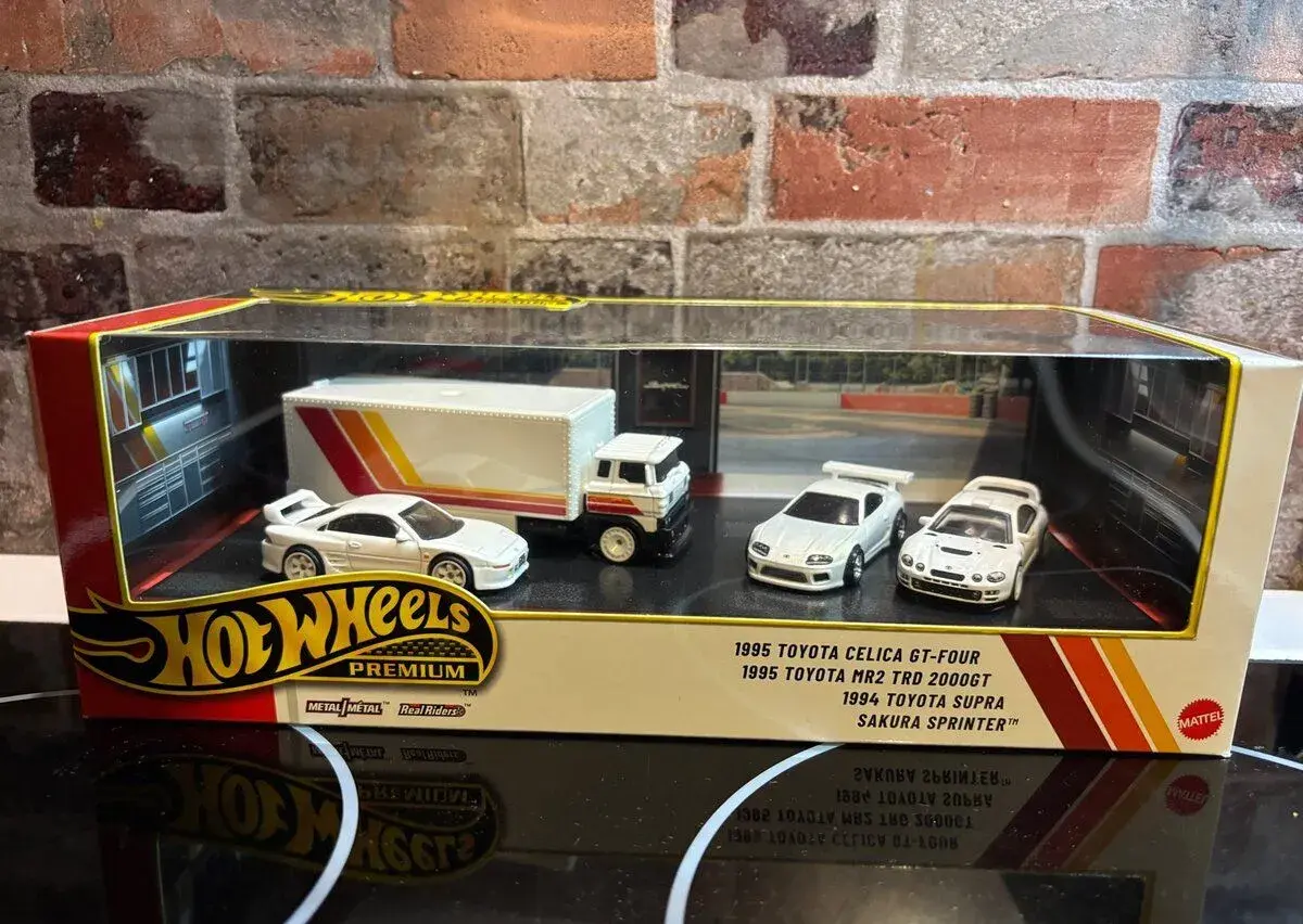 Hot Wheels premium Toyota
