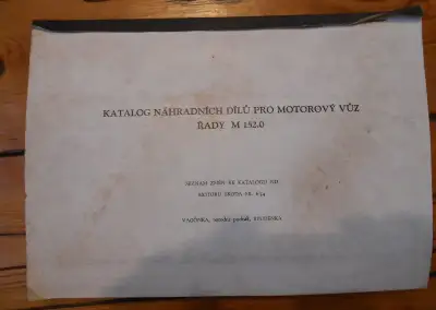 Katalog náhradních dílů pro motorový vůz řady M 152.