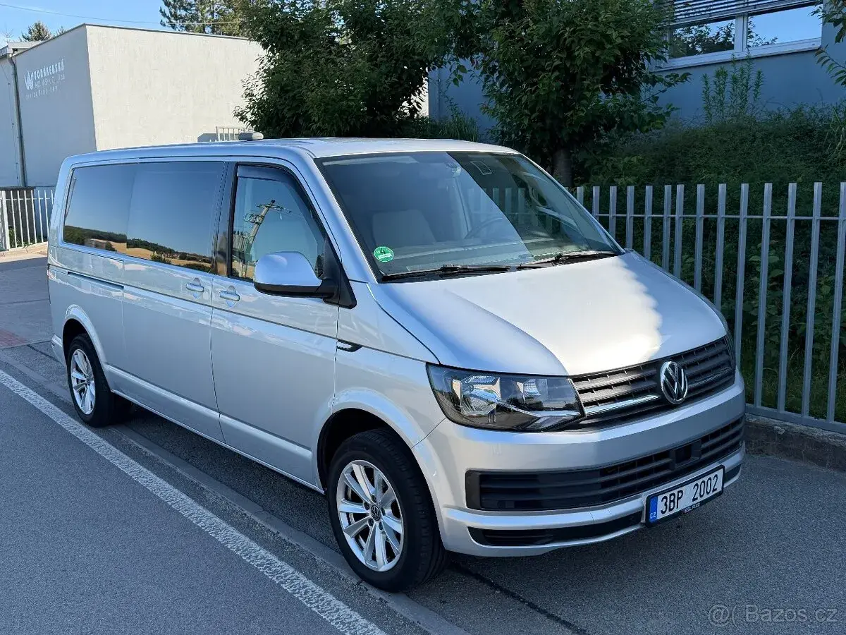Volkswagen Transporter – 2019, 176 000 km
