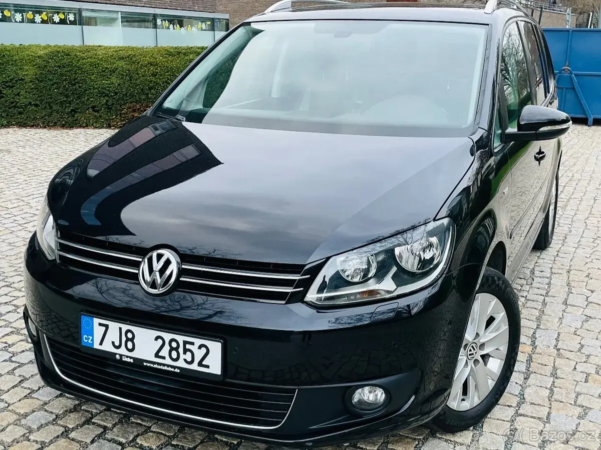 Volkswagen Touran – 2013, 157 397 km