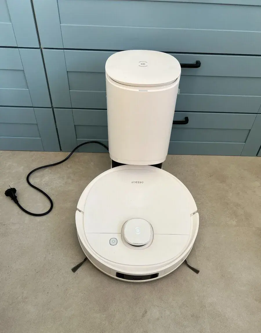 Robotický vzsavač a mop Ecovacs Deebot T9+