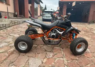 Yamaha Banshee 350