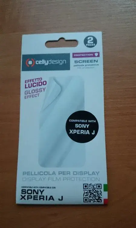 Sony Xperia J-Folie