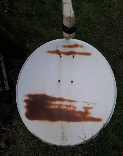 Držák na satelit/anténu