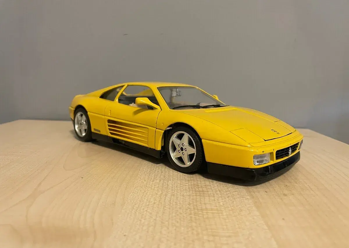 Ferrari 348Tb 1:18 Bburago