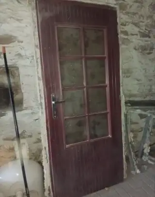 Dřevěné vchodové dveře