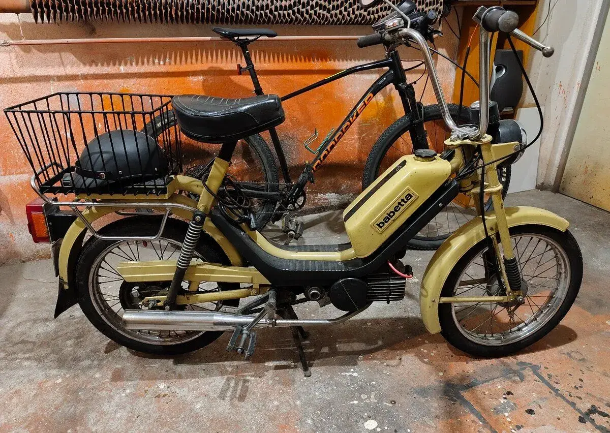 Babetta 210, původní stav, SPZ r.v.1980