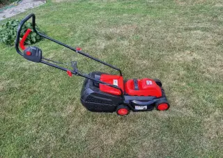 Elektricka sekacka Hecht 1032