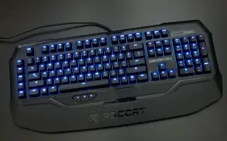 Mechanickou herní klávesnici Roccat Ryos MK Glow, CZ