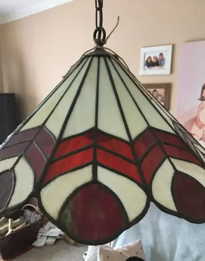 Lustr-stropní svitidlo-lampa- vitráž
