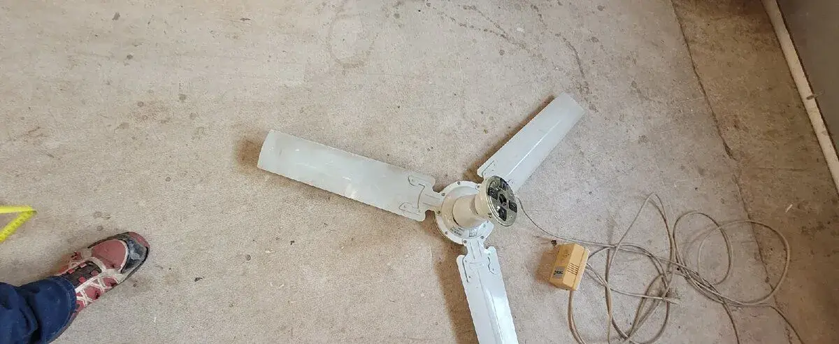 Stropni ventilator