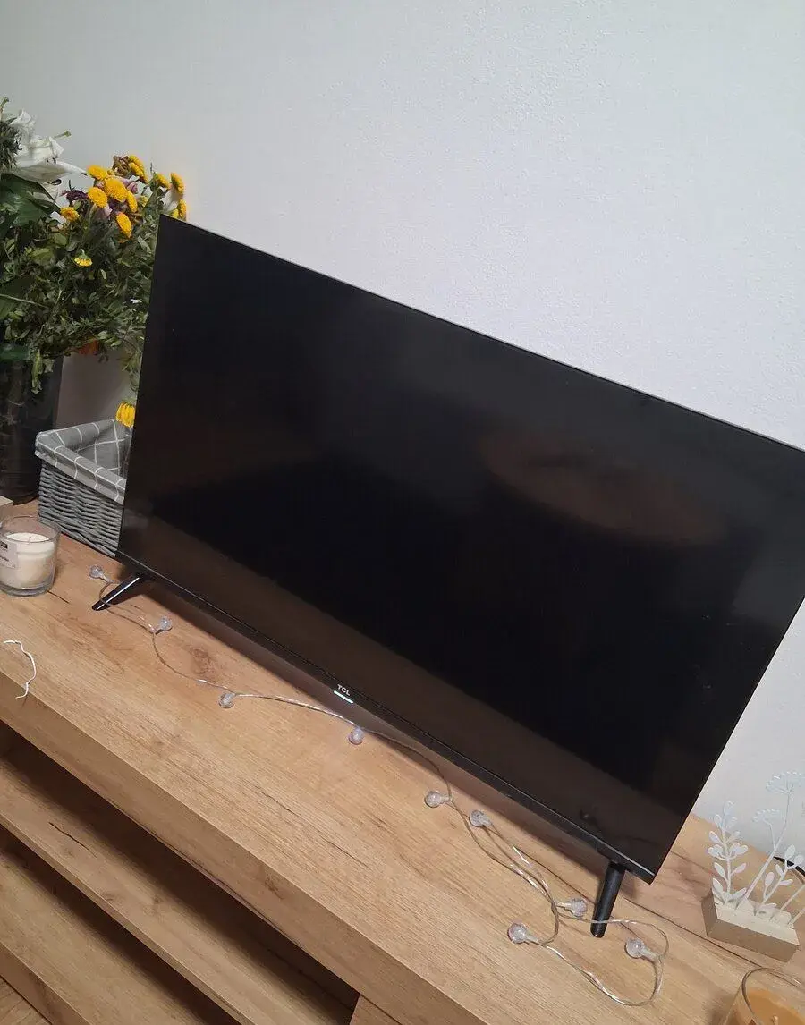 Smart televize TCL 32L5A